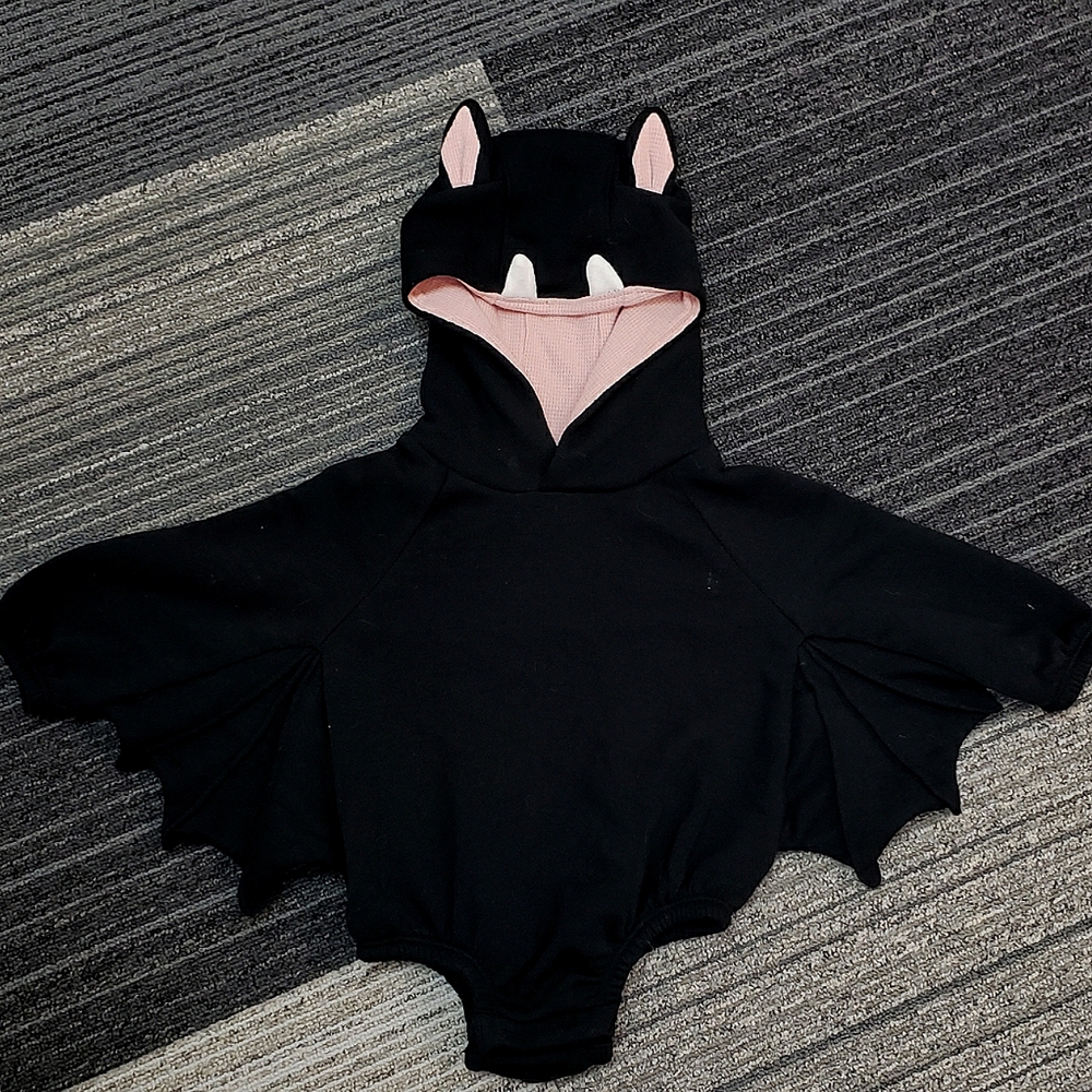 Old Navy Baby Bat Costume 6-12 Month